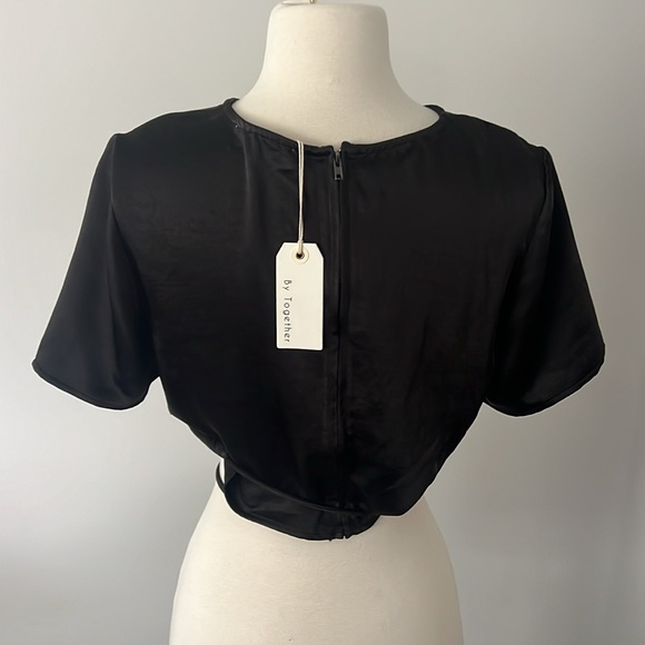 NWT By Together Satin Crop Top - Large - Picture 3 of 4